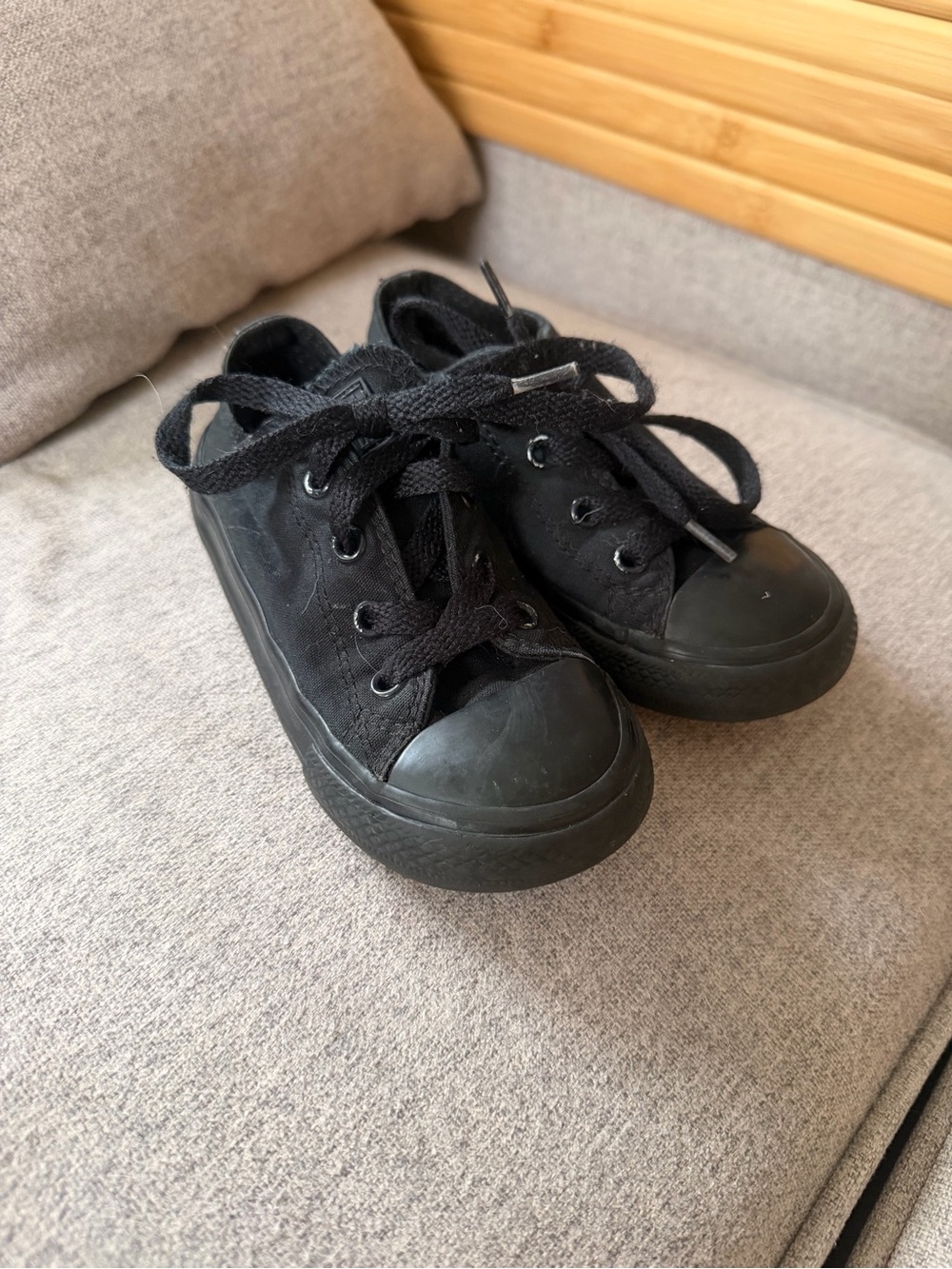 Kids Black Converse